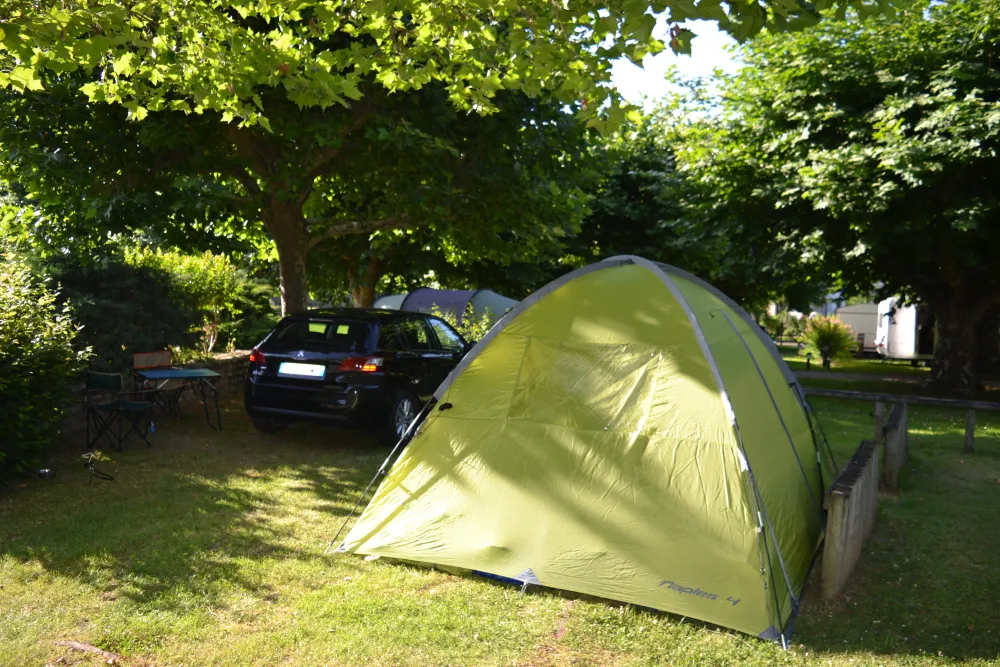 CAMPING MUNICIPAL*** LE LONGOUR