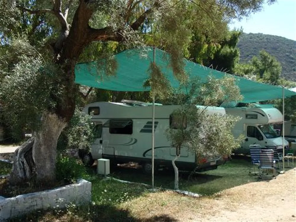 Camping Desimi Beach