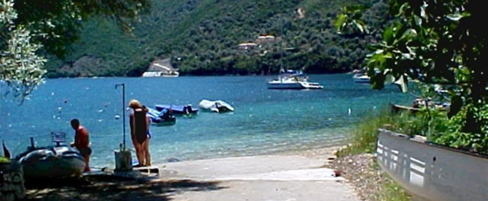 Camping Desimi Beach