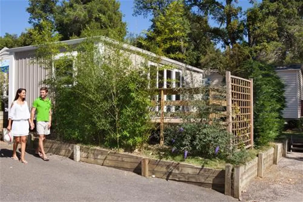 Camping Bois de Valmarie  