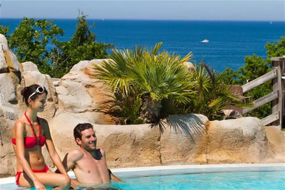 Camping Bois de Valmarie  