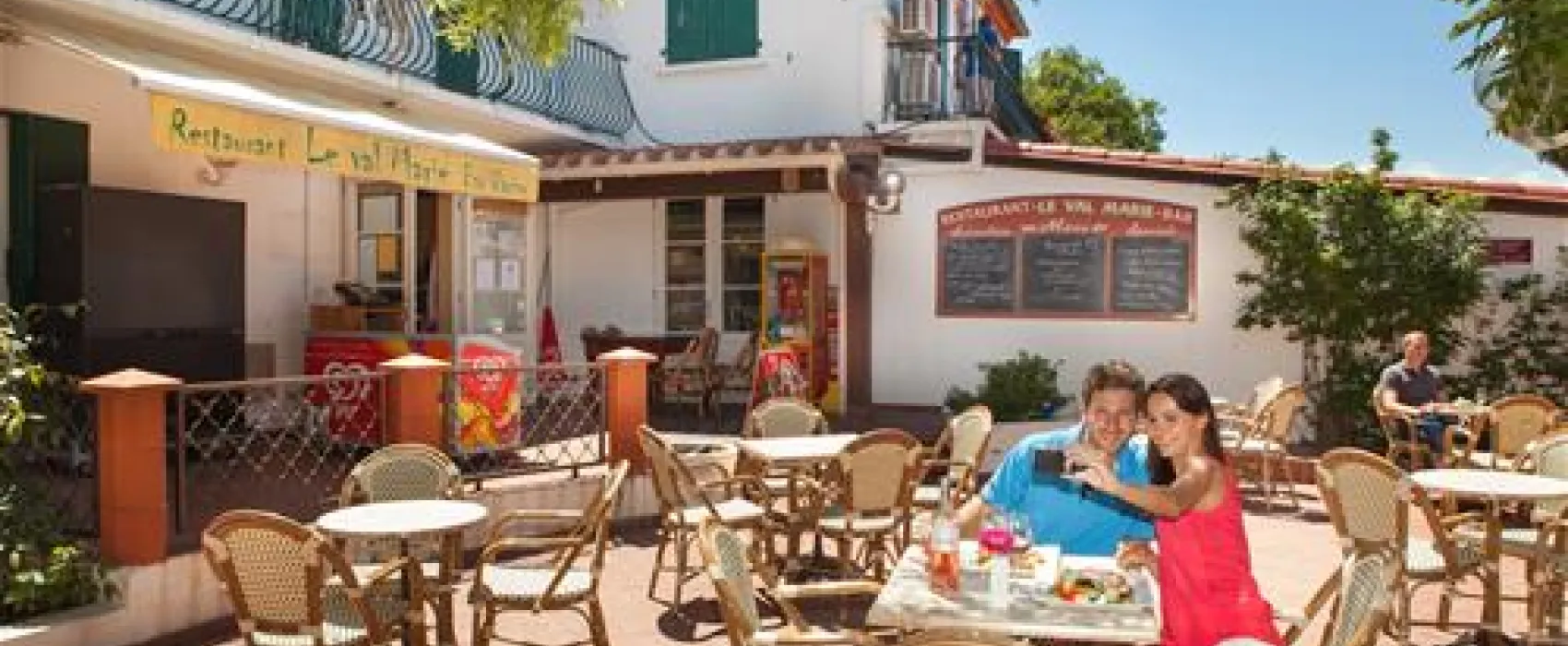 Camping Bois de Valmarie  