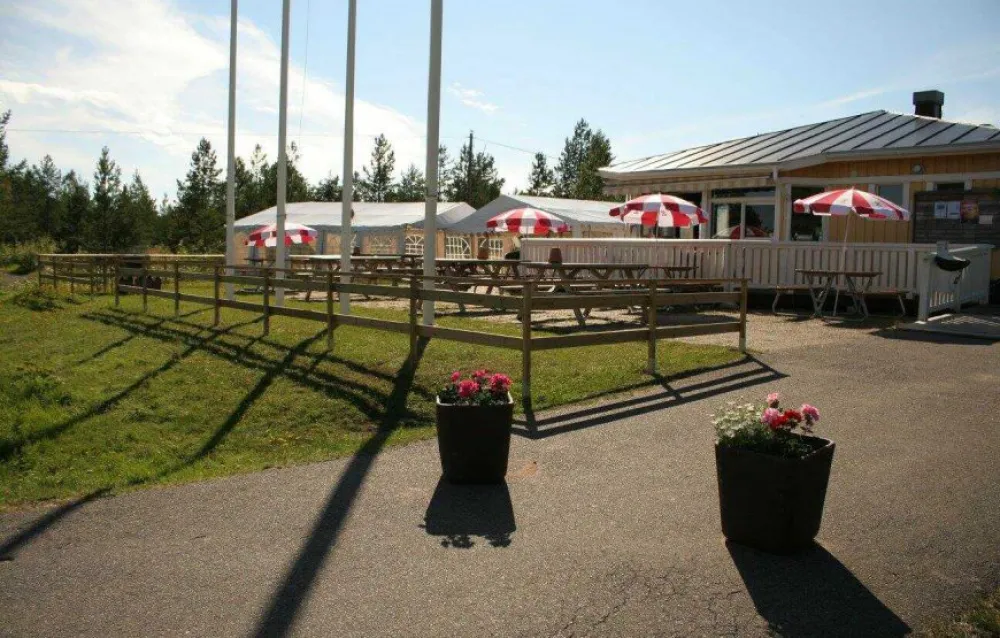 Seskarö Havsbad & Camping