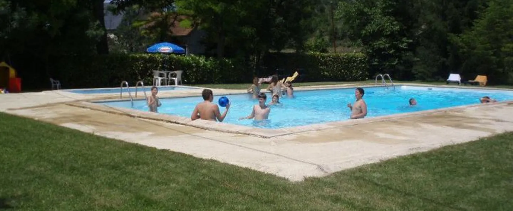 Camping Le Moulin Des Donnes