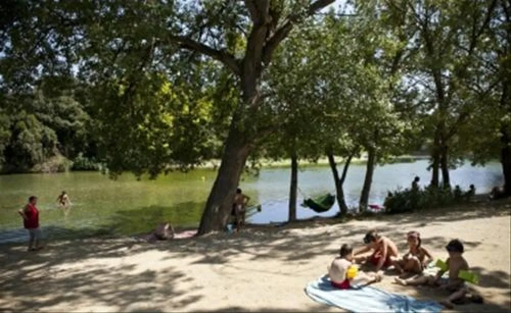 Camping le Val de Cesse  