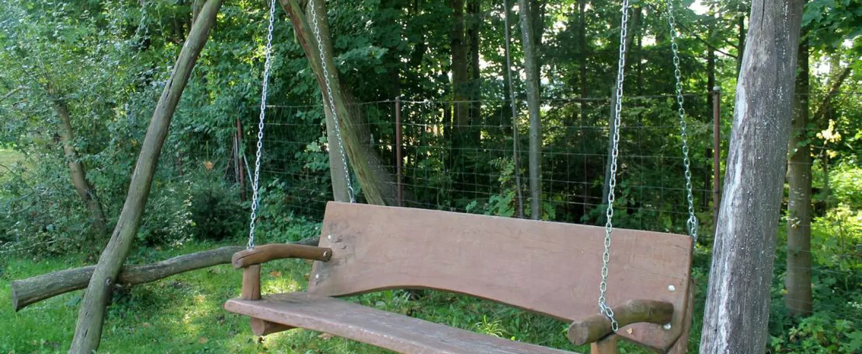 KIKITY - Camping at the lake