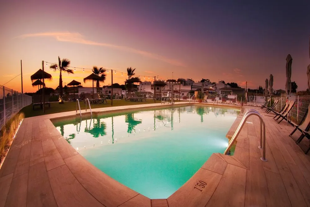 CAMPER PARK PLAYAS DE LUZ