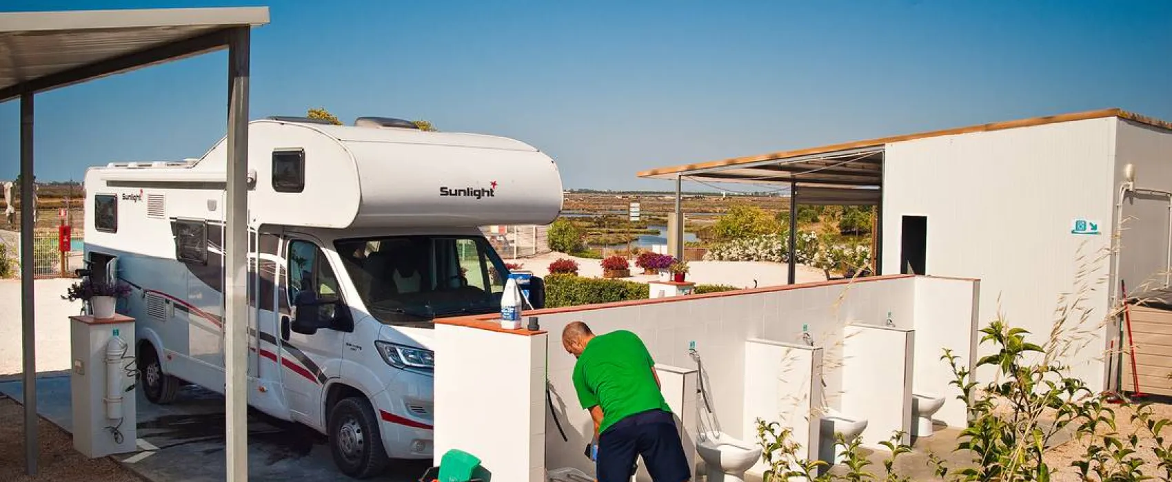 CAMPER PARK PLAYAS DE LUZ