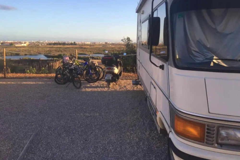 CAMPER PARK PLAYAS DE LUZ