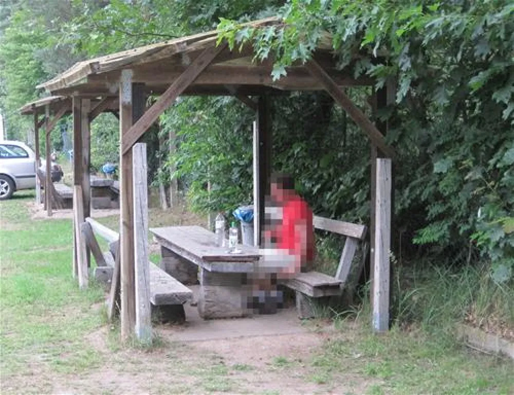 Camping am Waldschwimmbad