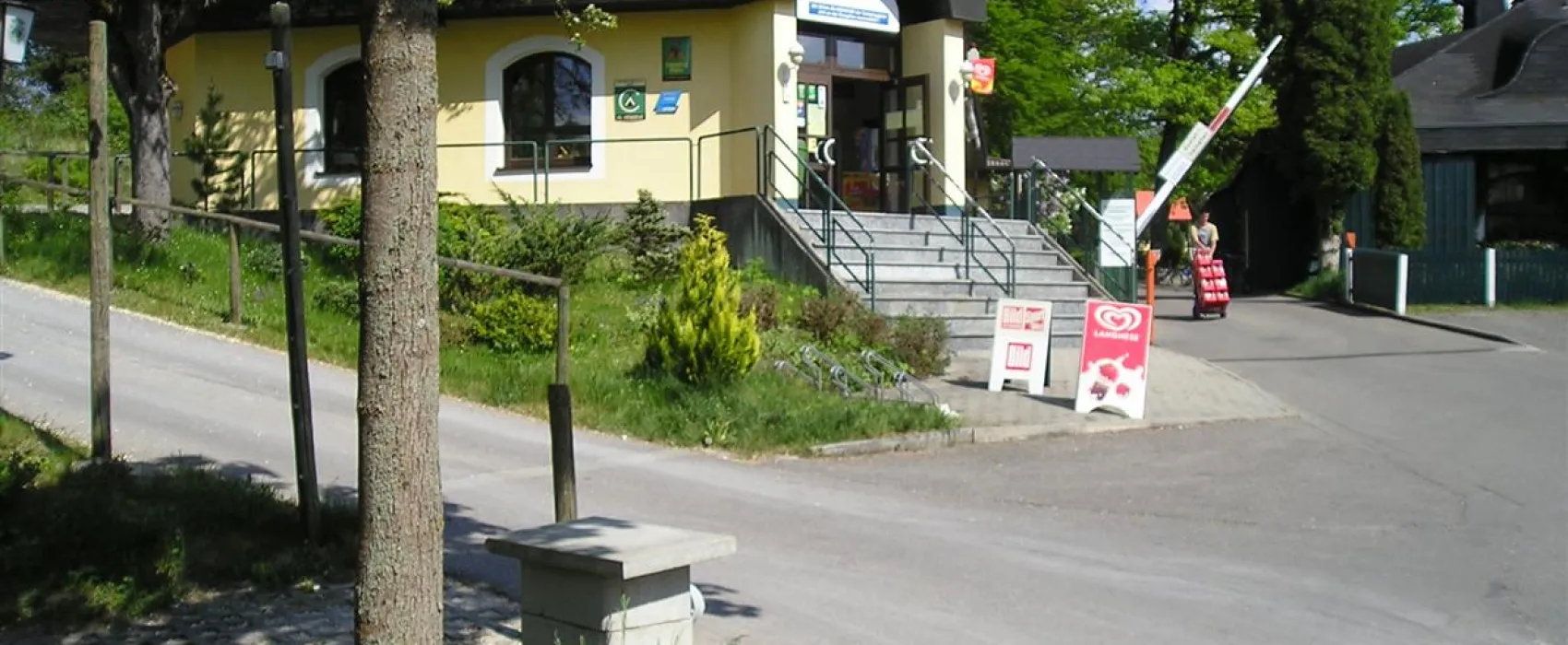 Camping am See International