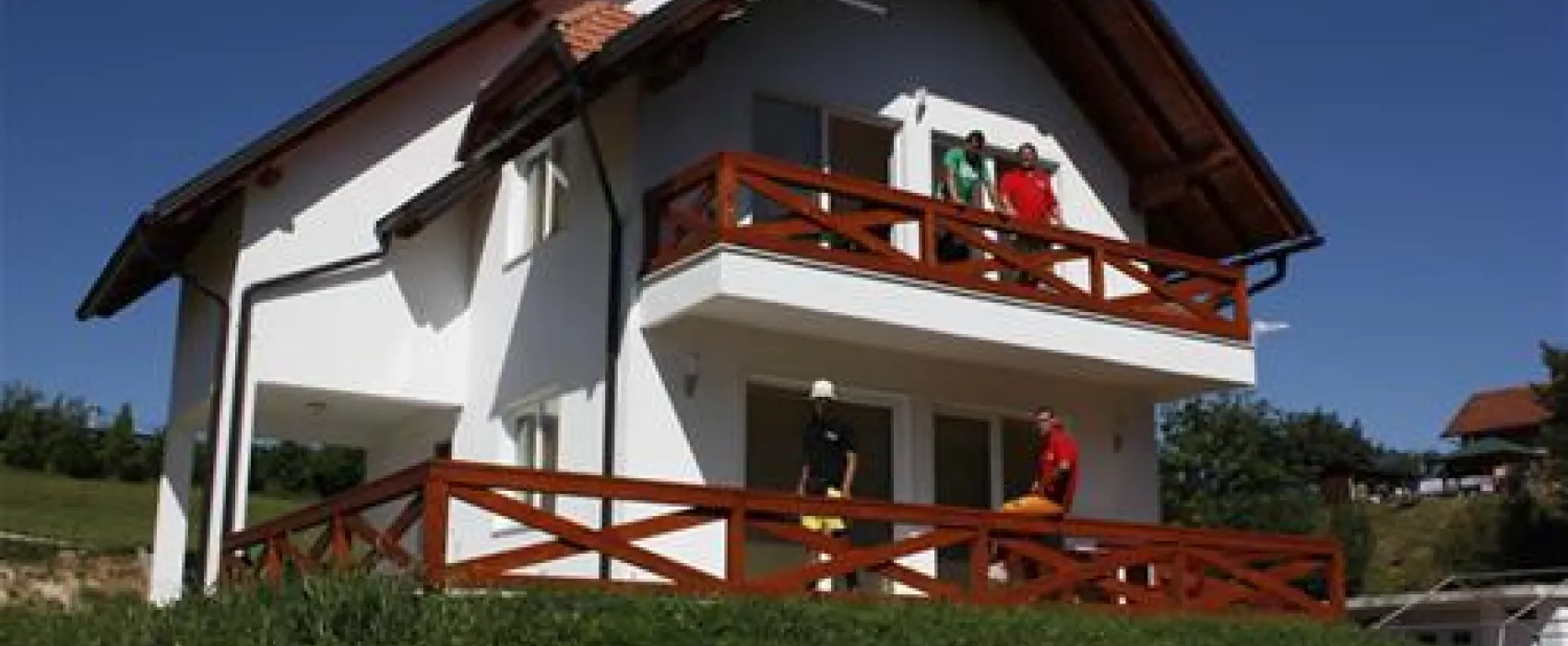 Kamp Una RC Kiro Rafting