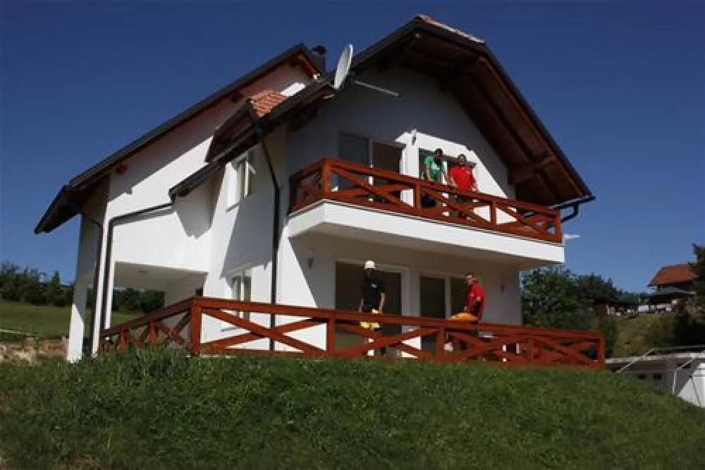 Kamp Una RC Kiro Rafting