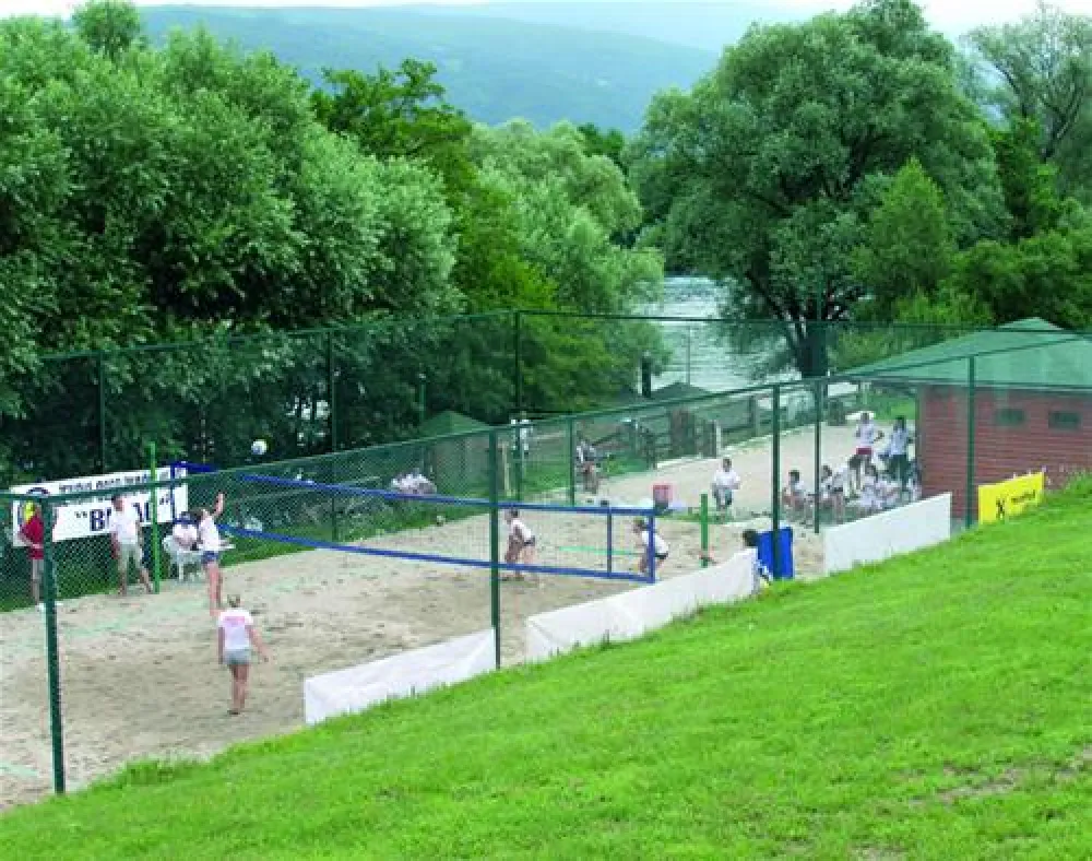 Kamp Una RC Kiro Rafting