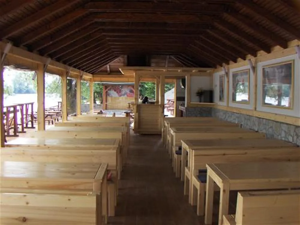 Kamp Una RC Kiro Rafting