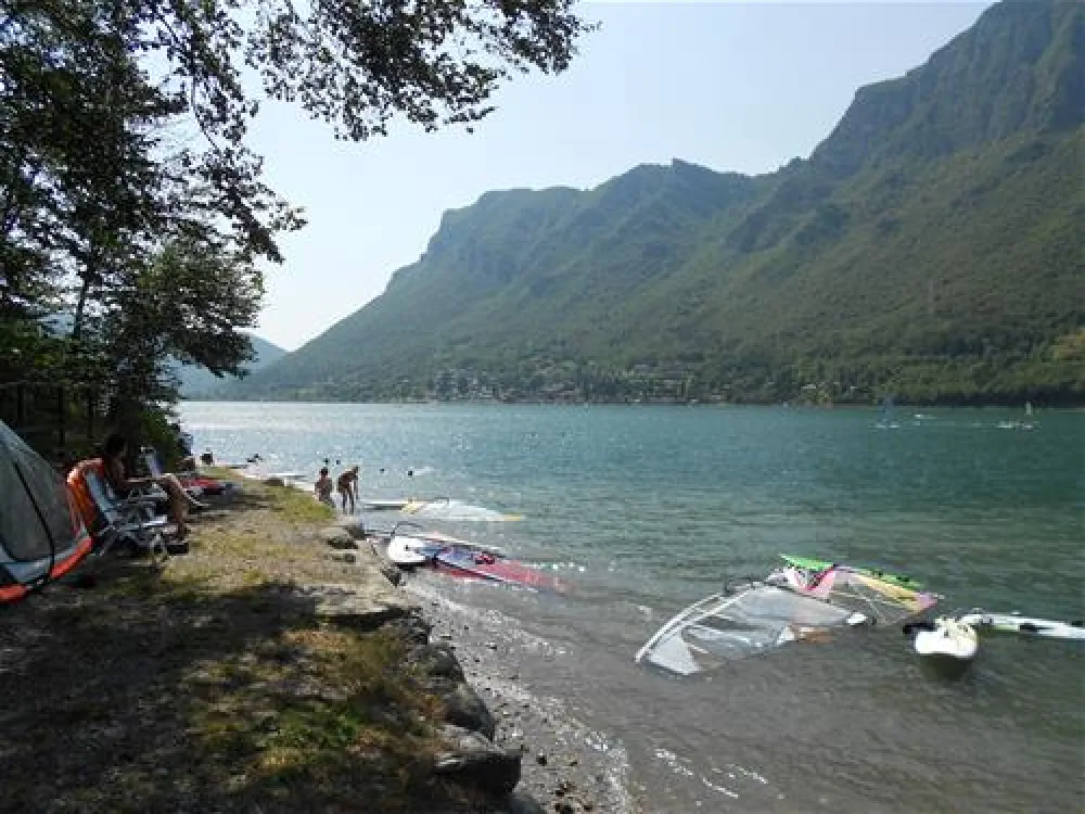 Camping Vantone Pineta