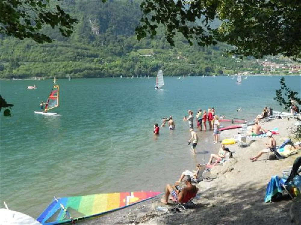 Camping Vantone Pineta