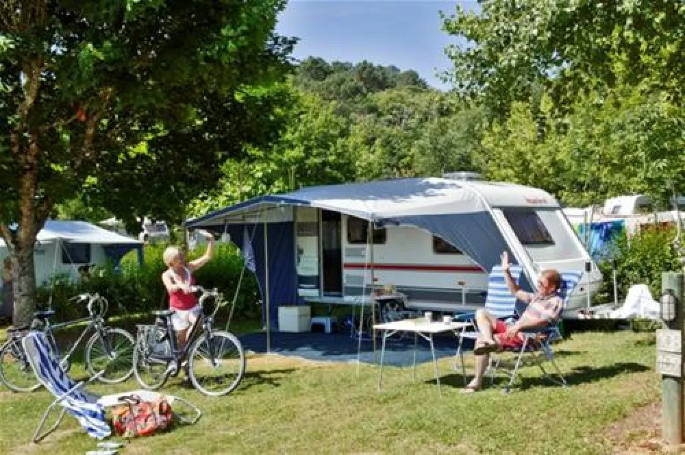 Camping Les Acacias/ Sarlat  