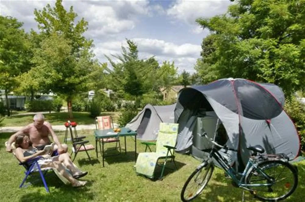 Camping Les Acacias/ Sarlat  