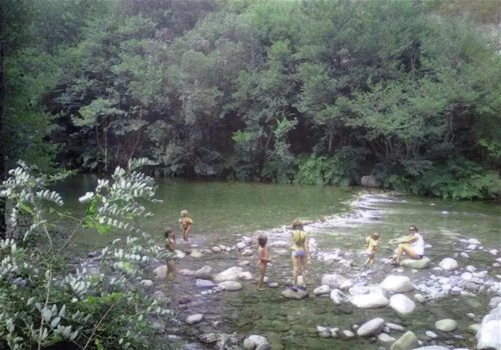 Camping aire naturelle Campita