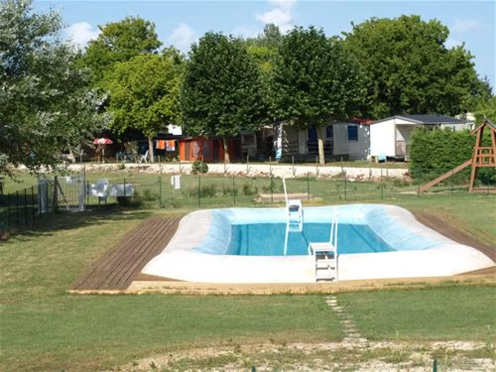 Camping La Baie De Chandorat