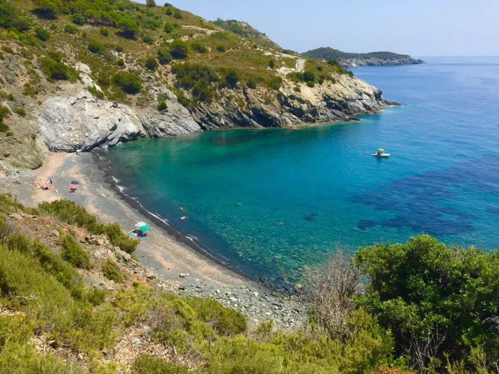 Camping Lacona Pineta