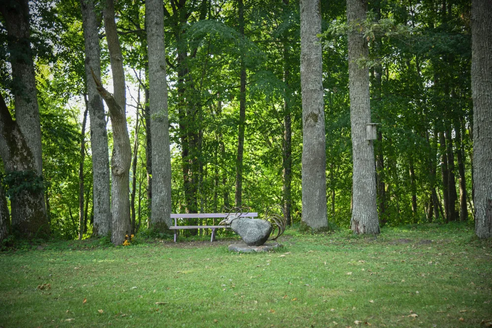 UKI HOLIDAY VILLAGE/ UULU KIRIK KULTUURI- JA PUHKEKÜLA