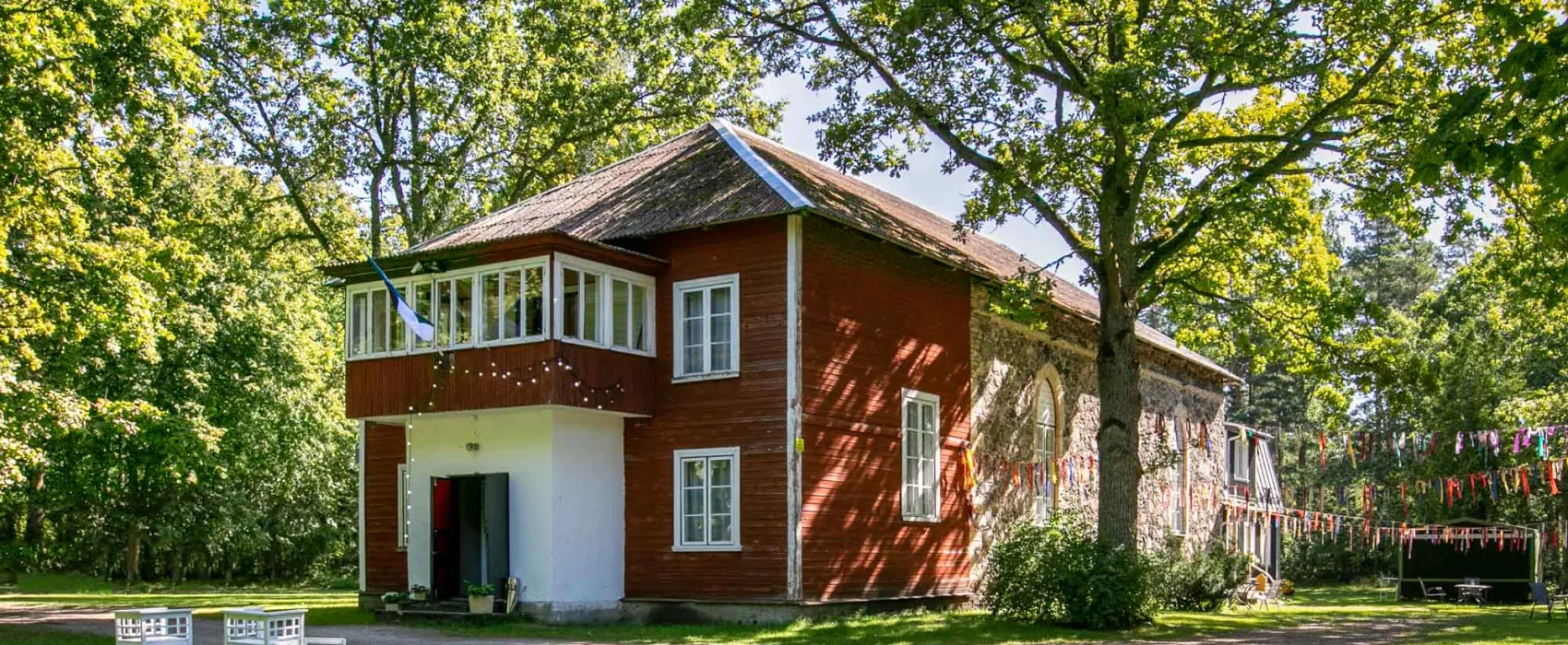 UKI HOLIDAY VILLAGE/ UULU KIRIK KULTUURI- JA PUHKEKÜLA