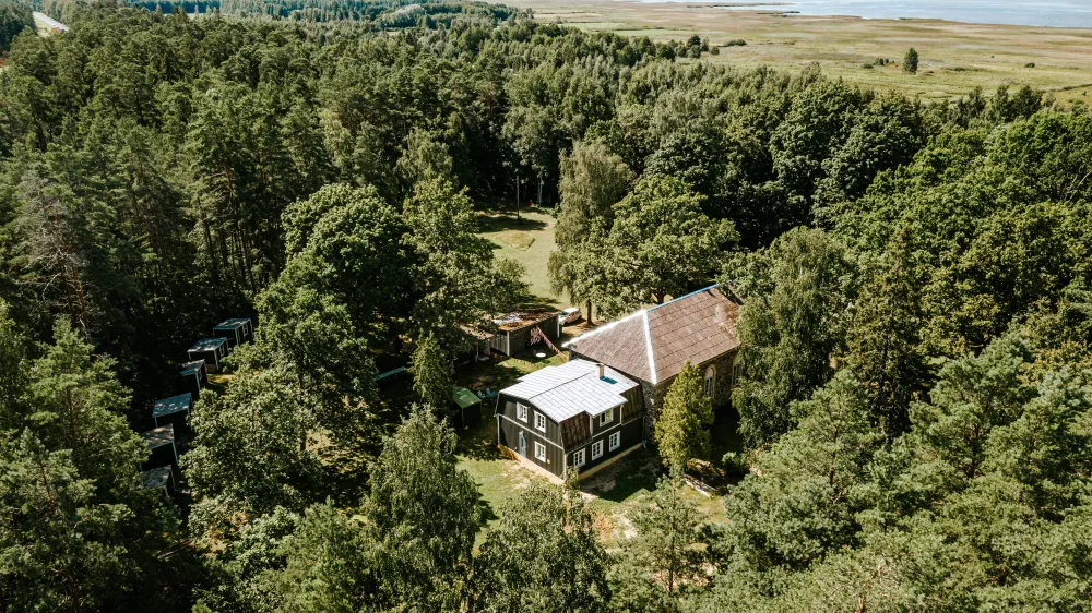 UKI HOLIDAY VILLAGE/ UULU KIRIK KULTUURI- JA PUHKEKÜLA