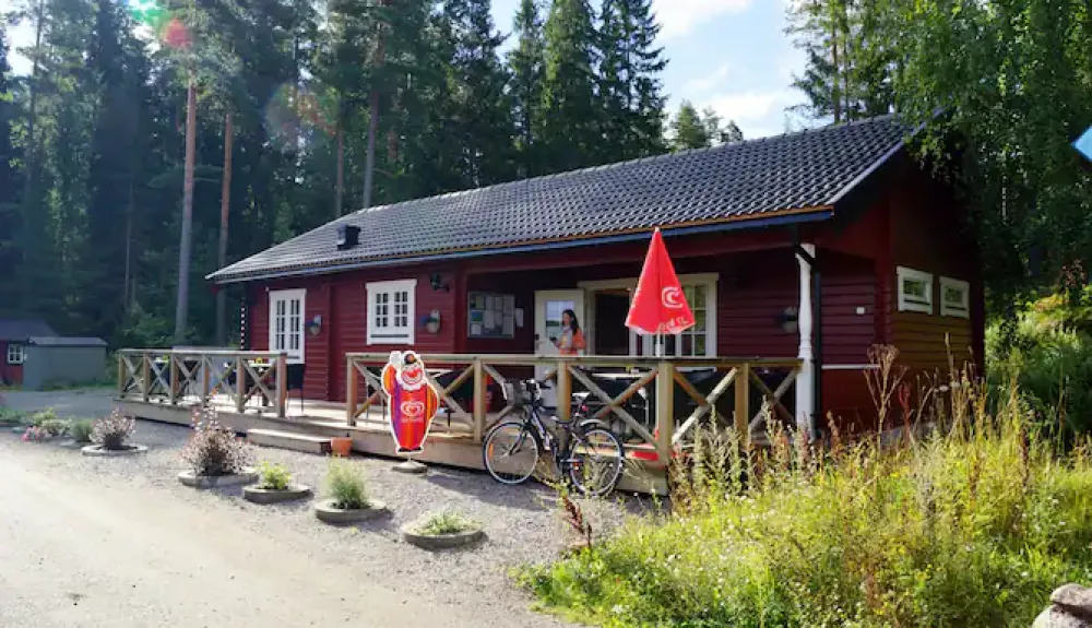 Långsjön Stugor & Camping AB