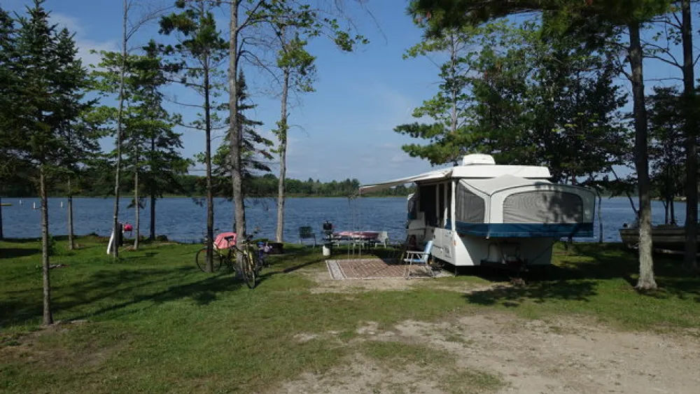 Campers Cove RV Park & Canoe Livery