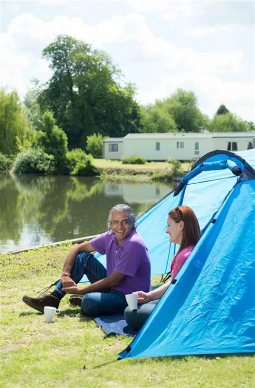 Lee Valley Caravan Park Dobbs Weir