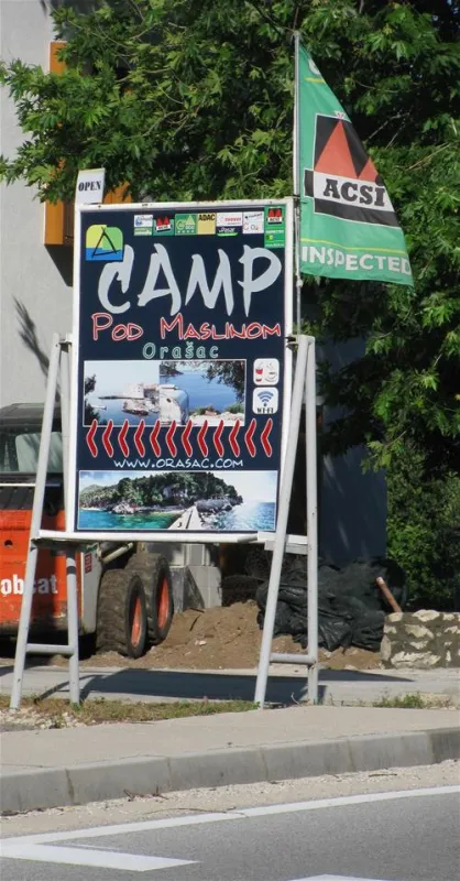 Camping Pod Maslinom