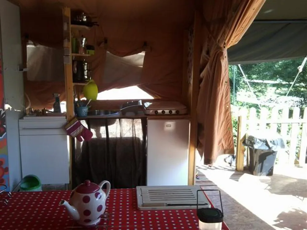 Camping Val en Theze  