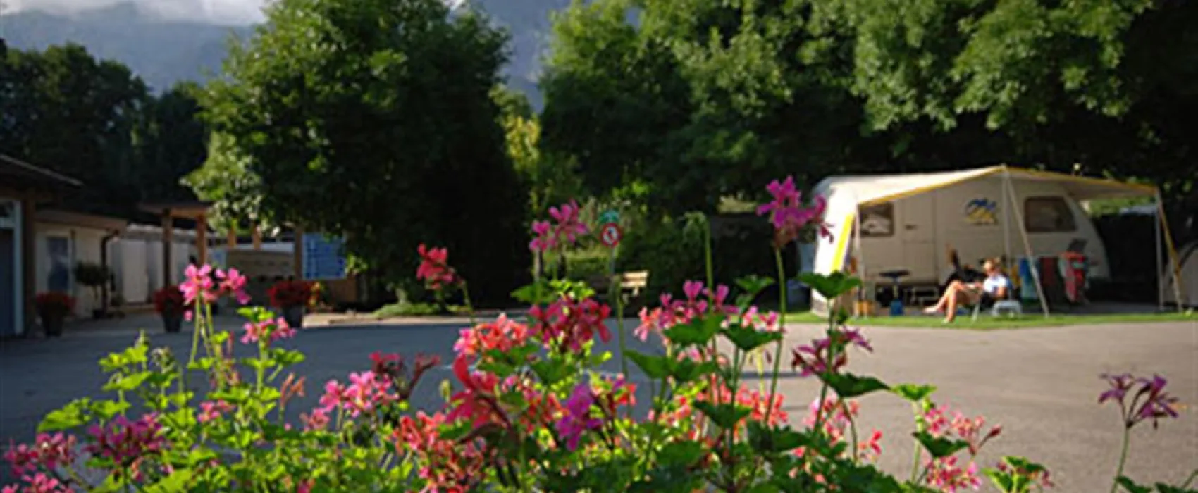 Schwimmbad-Camping Hall