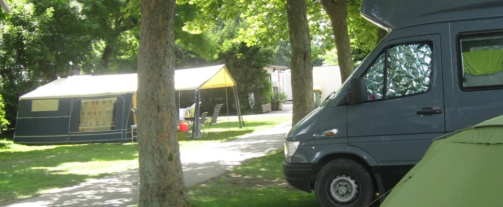 Schwimmbad-Camping Hall