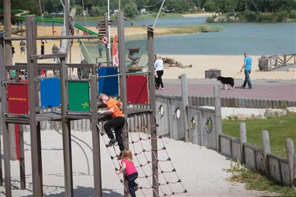 Recreatiepark Ermerstrand