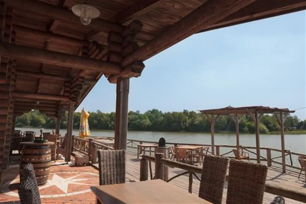 Recreatiepark Ermerstrand