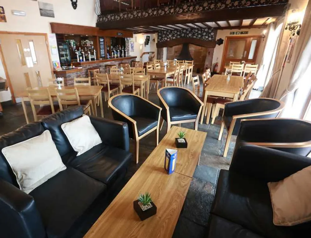 Lyons Manor House Park