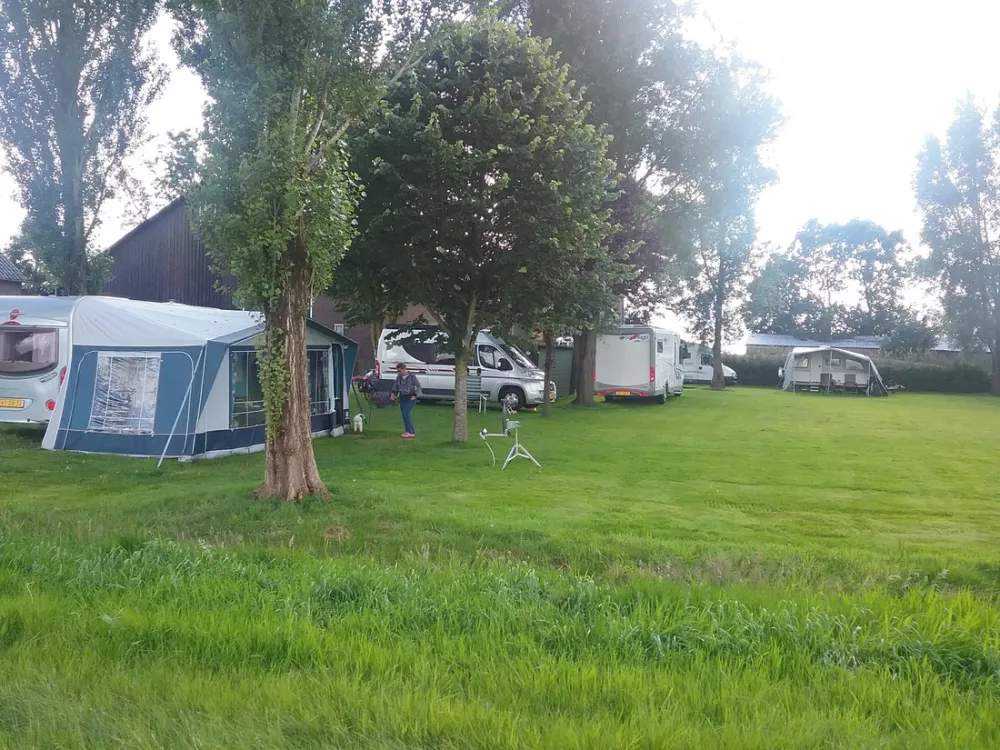 Camping De Veenweide