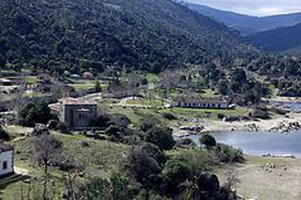 Camping Valle De Iruelas