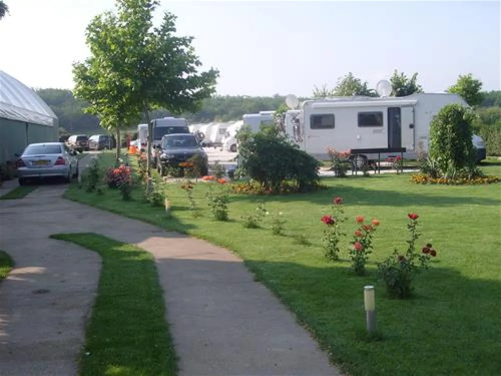 AutoMoto Camp Enigma