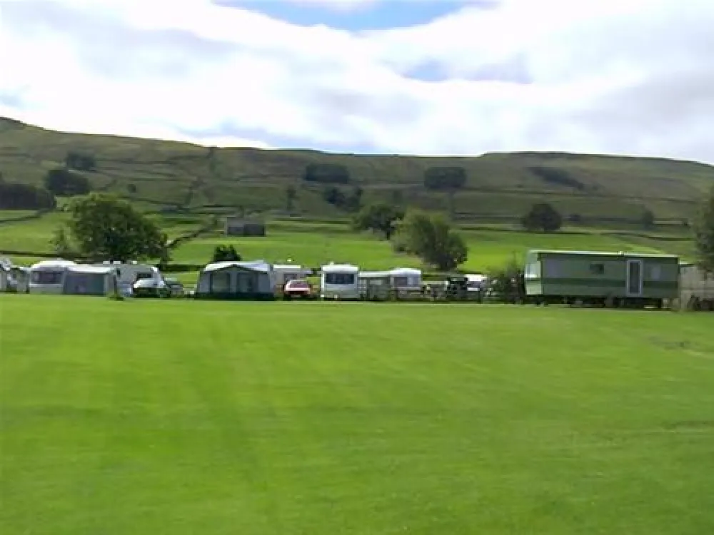 Bainbridge Ings Caravan and Camping Site