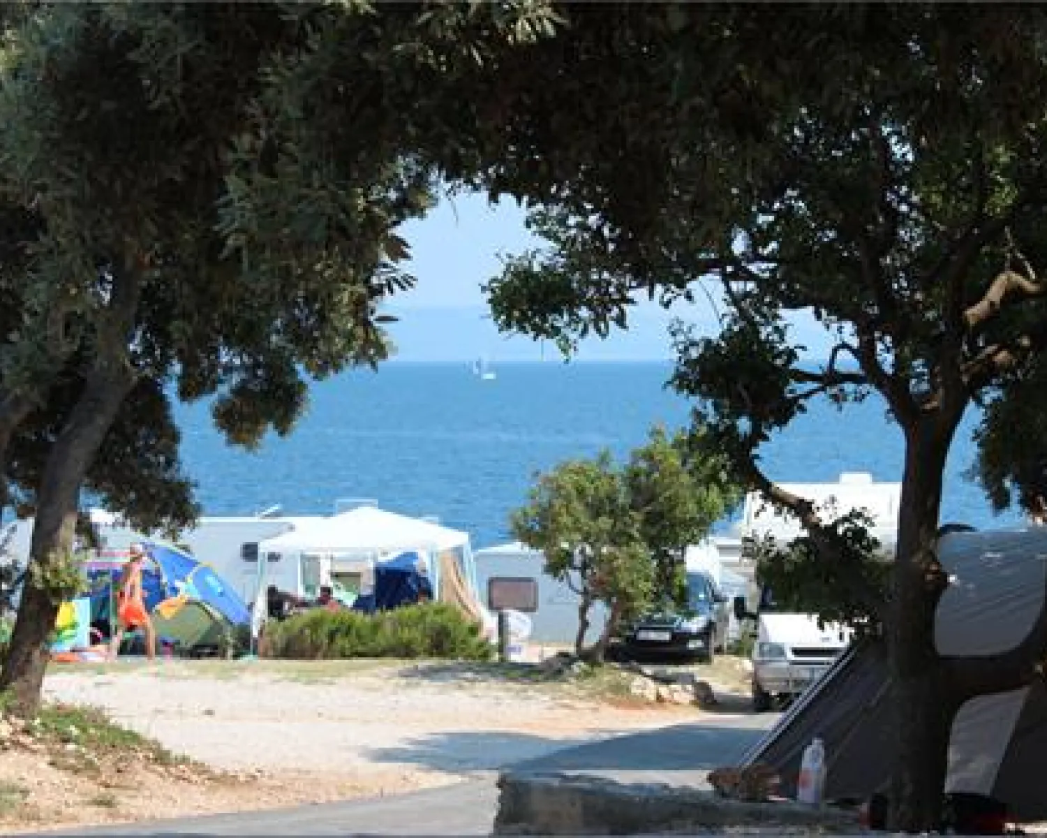 dachzelte mit vorzelt Dachzelt Family 1-4++ Personen Vorzelt berdachter Eingang