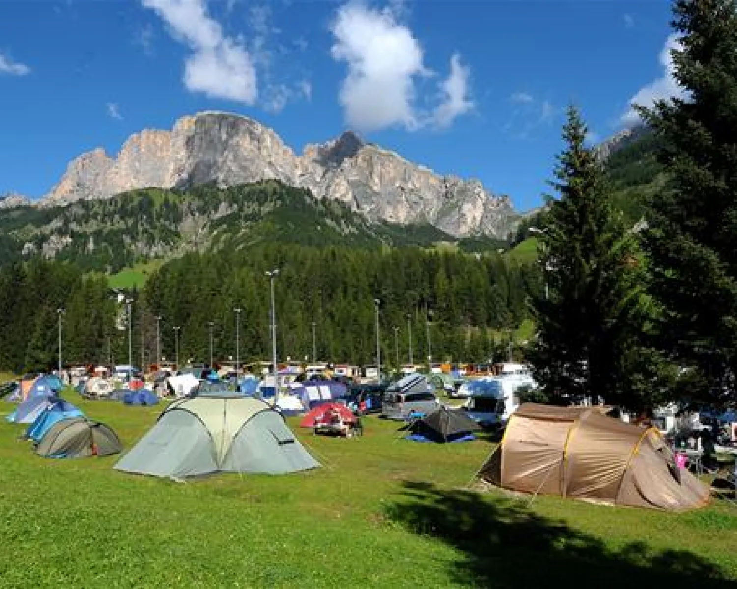 Camping Colfosco in Italy - Spottocamp - Spottocamp