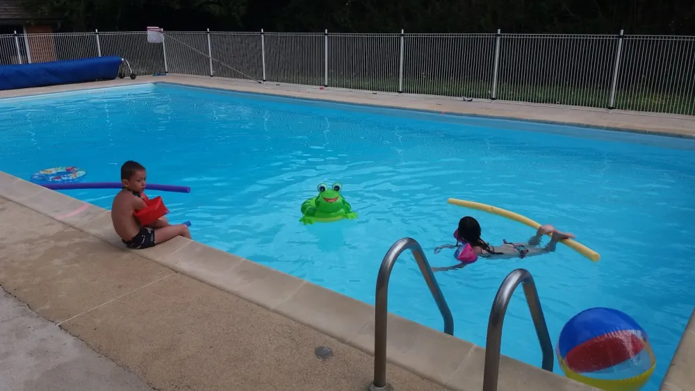 Camping Domaine De La Rive Du Bois