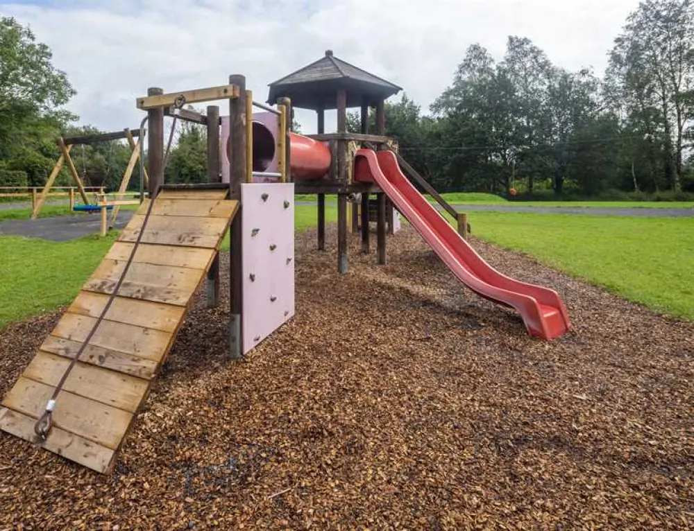 Share Discovery Village