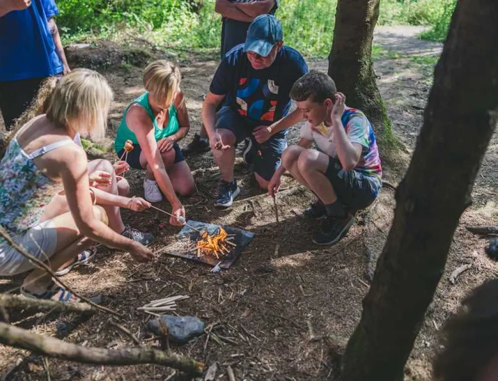 Share Discovery Village