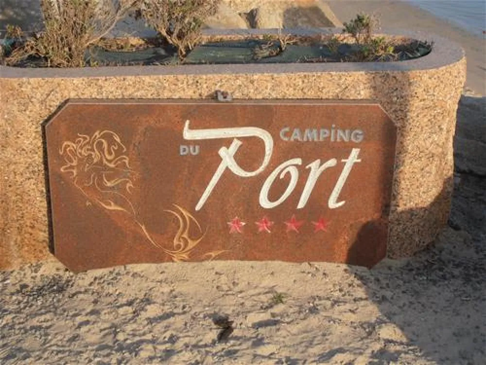 Camping du port Landrellec