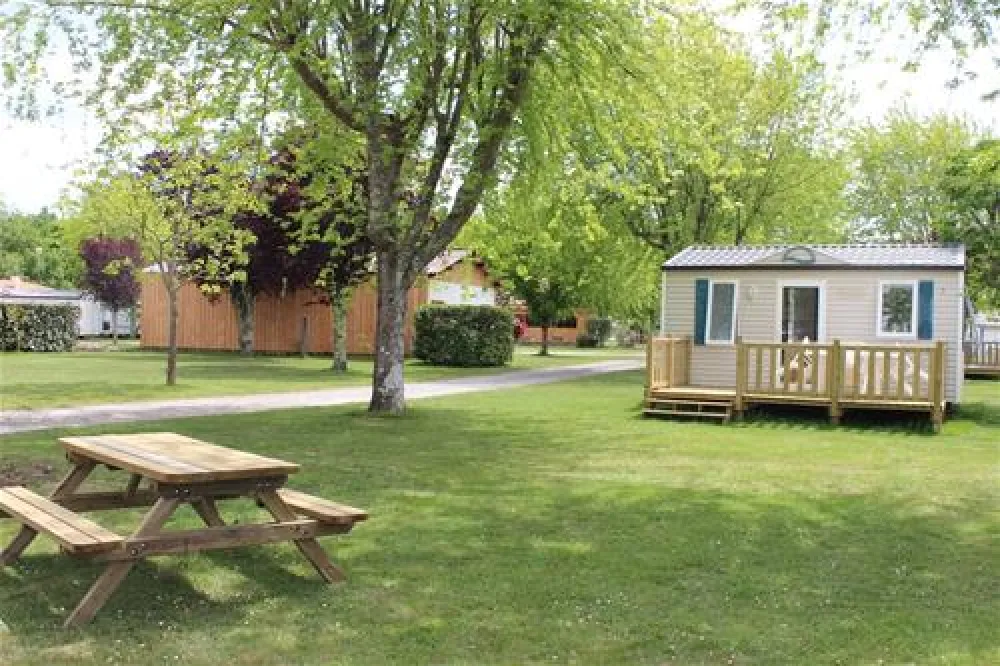 Camping Aux couleurs du Ferret